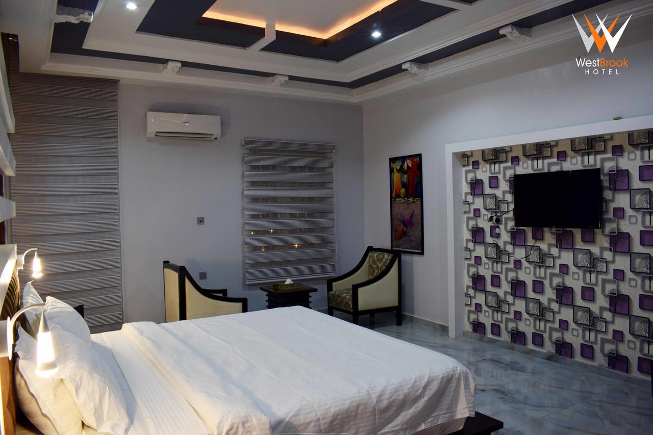 Westbrook Hotel Owerri Exteriér fotografie