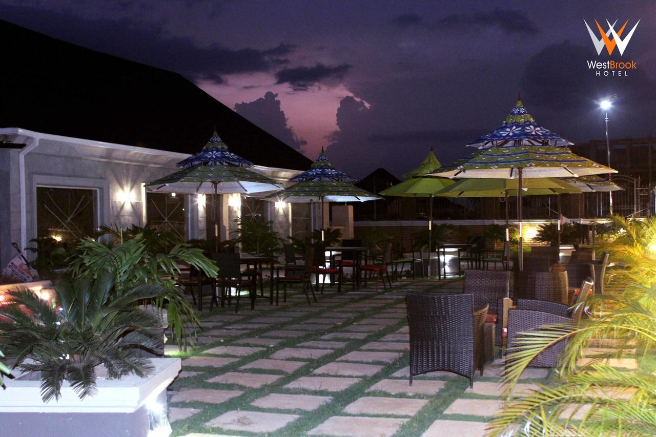 Westbrook Hotel Owerri Exteriér fotografie