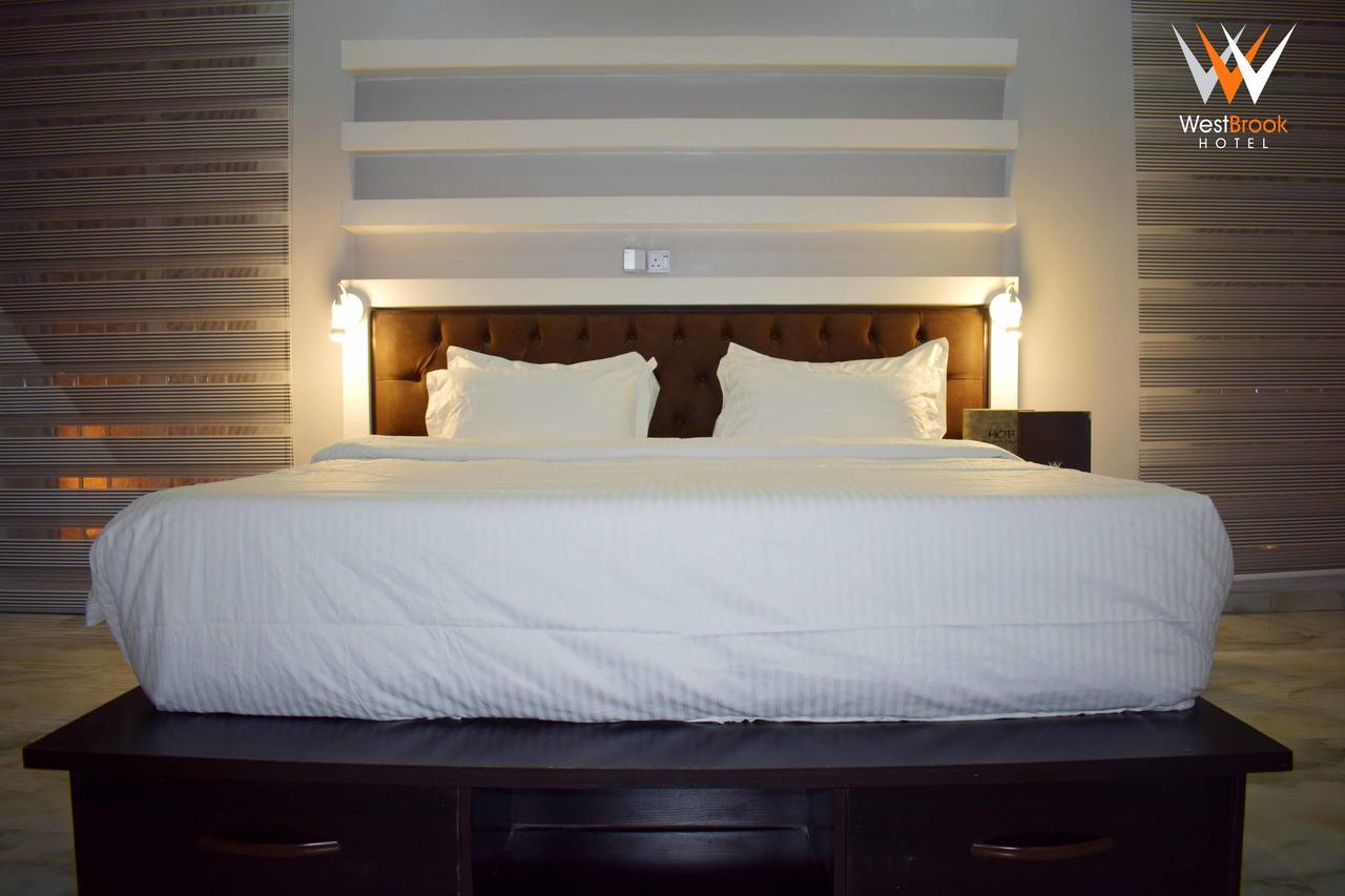Westbrook Hotel Owerri Exteriér fotografie