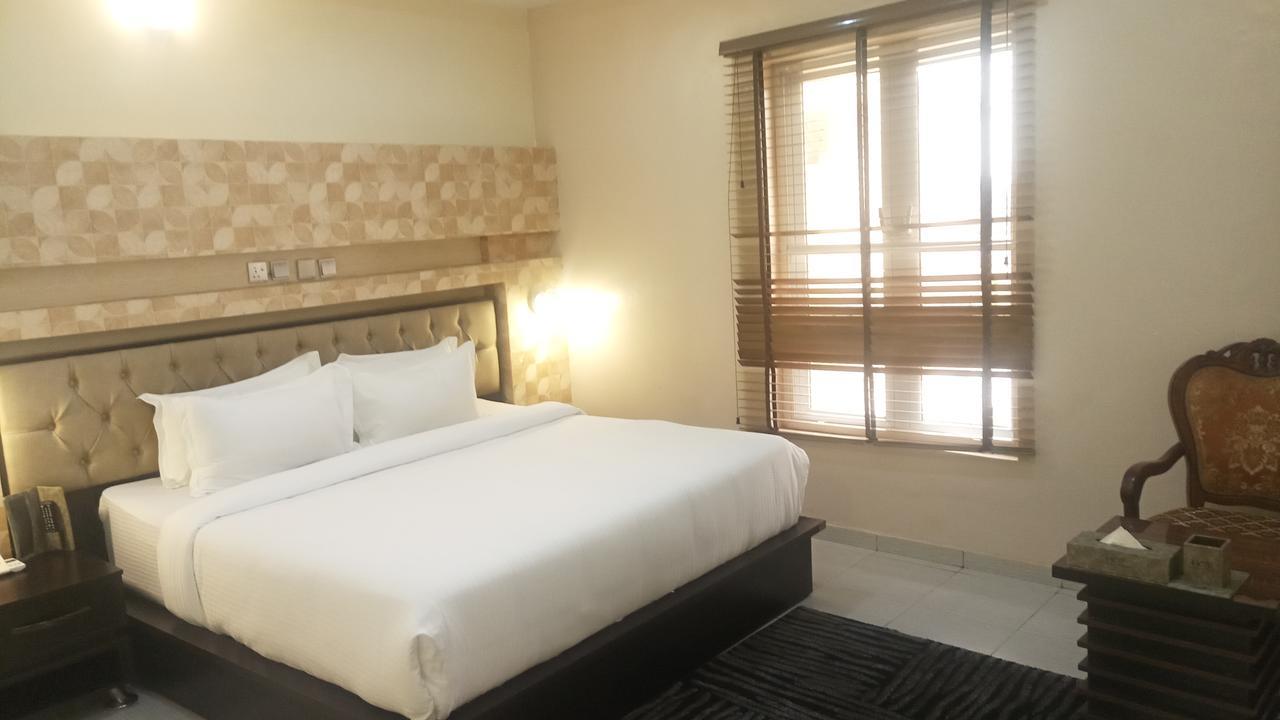 Westbrook Hotel Owerri Exteriér fotografie